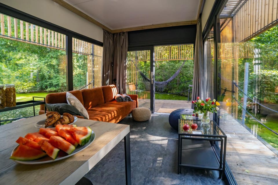 View (from property/room), Balcony/Terrace, Living room, Decorative detail, Seating area, Lake view, furniture