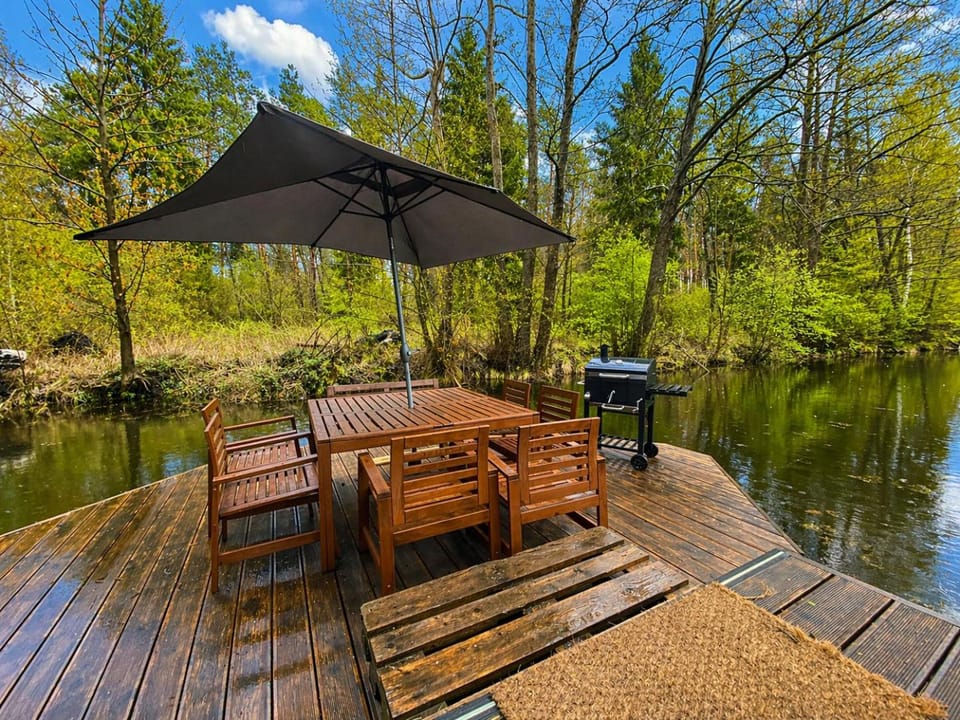 Spring, Day, Dining area, Garden view