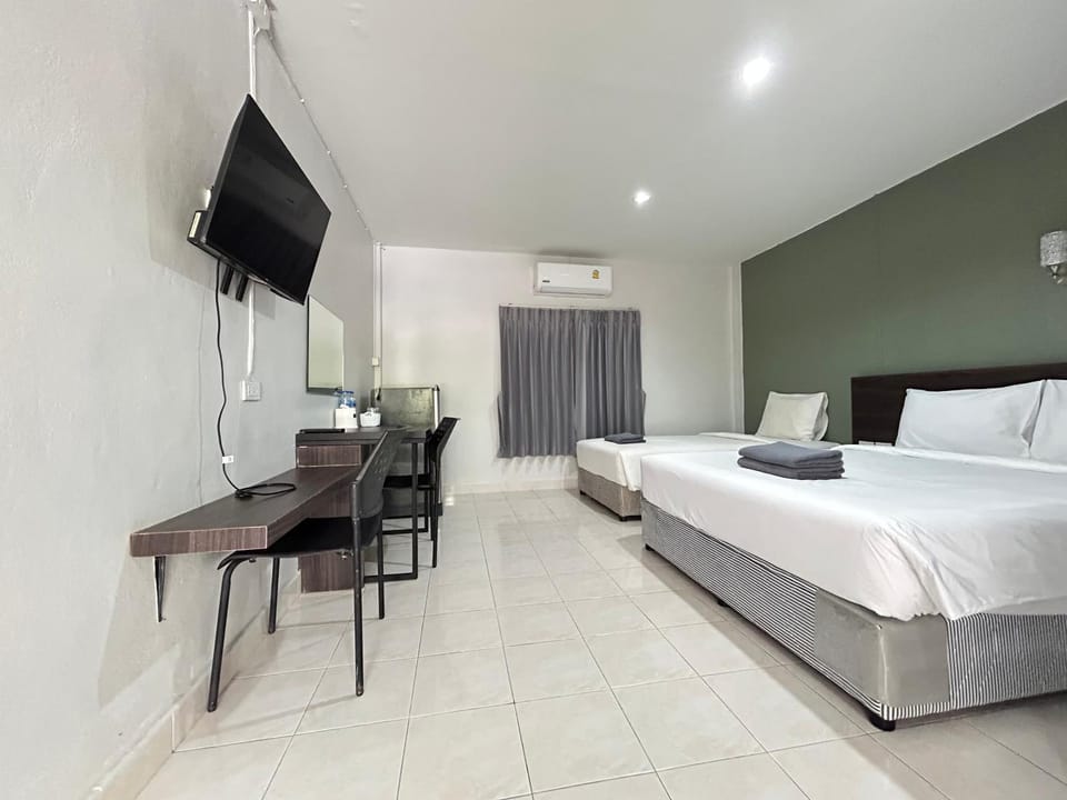 Hatyai Bangkok Resort หาดใหญ่ บางกอก รีสอร์ท Hotel in Thailand