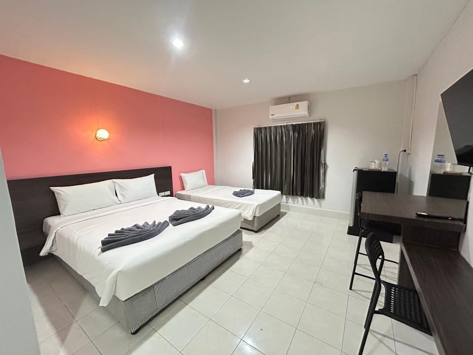 Hatyai Bangkok Resort หาดใหญ่ บางกอก รีสอร์ท Hotel in Thailand