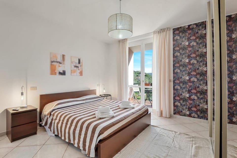 RoadToTheSeaLerici Private parking terrace Apartment in Lerici