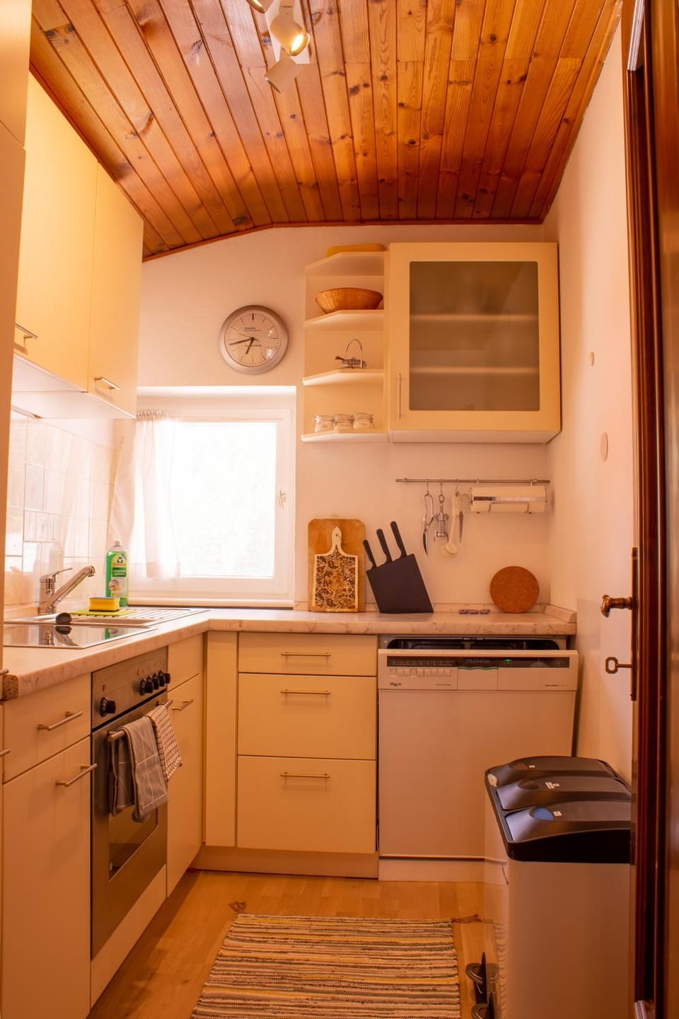 Kitchen or kitchenette, dishwasher, oven, stove, toaster