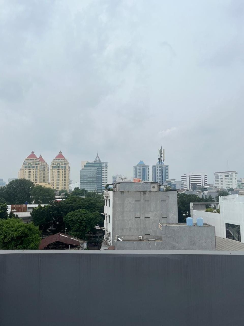 TJ Brother Residences Senen Hotel in Jakarta