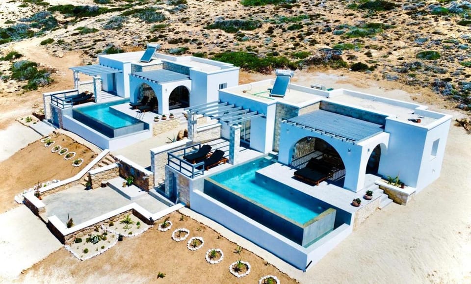Balcony/Terrace, Swimming pool, Swimming pool