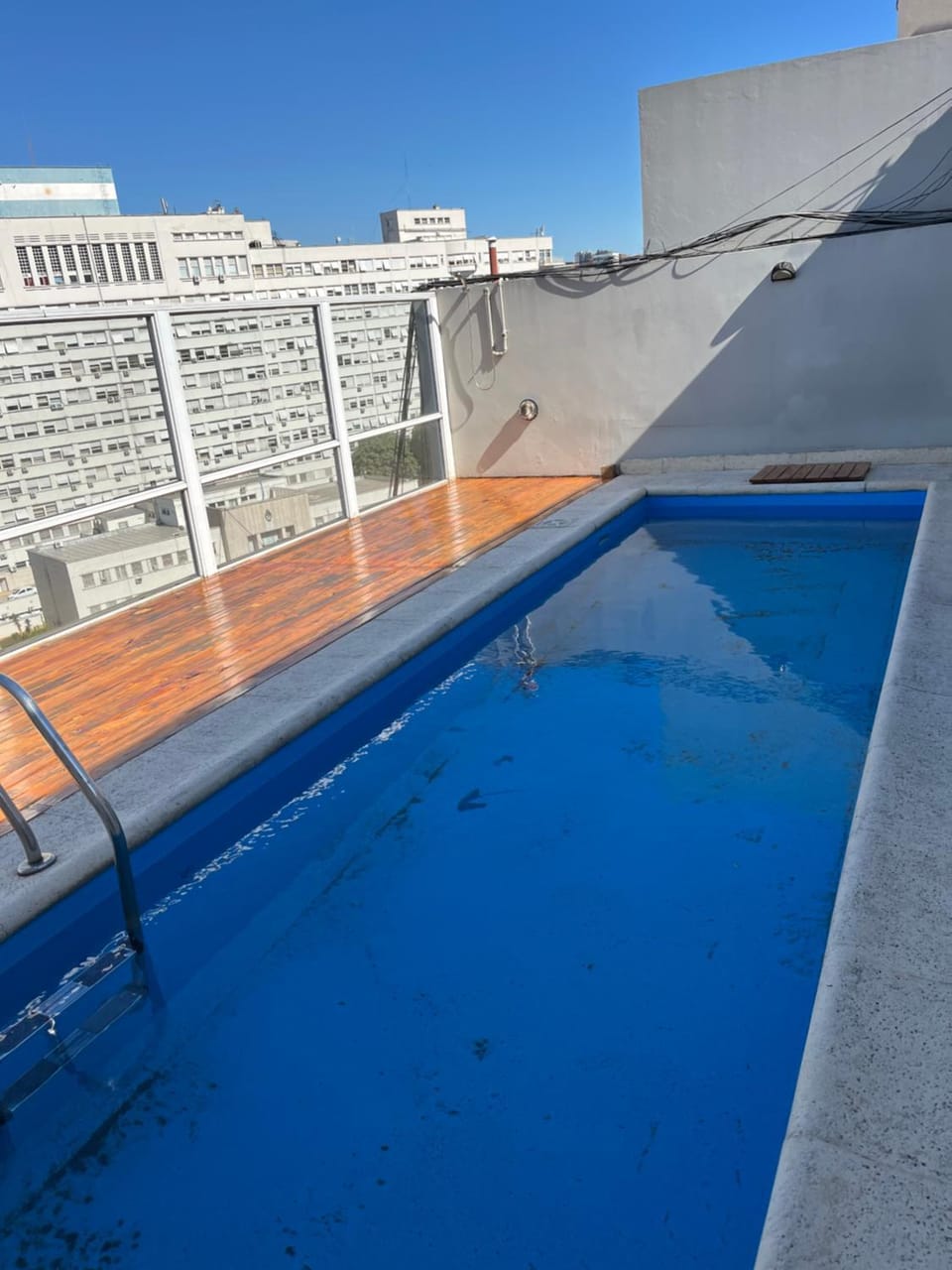 Swimming pool, Swimming pool