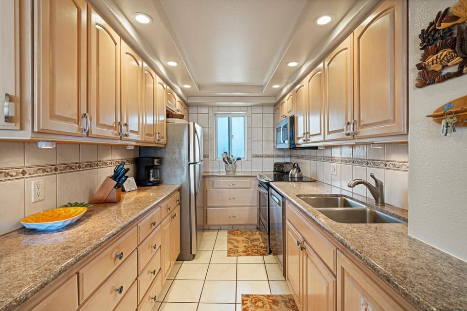 MENEHUNE SHORES, #609 Apartment in Kihei