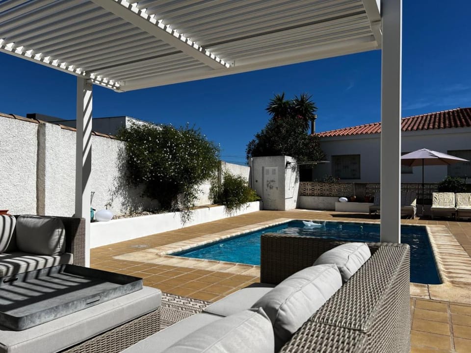 Pool view, Swimming pool