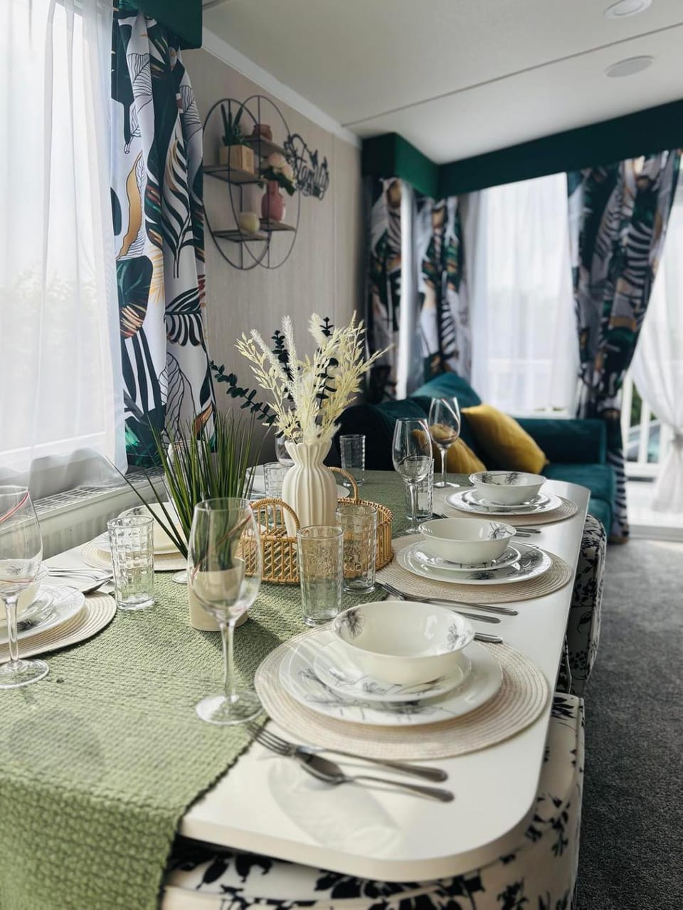 Haven Holiday Park, Kent Coast Apartment in Allhallows