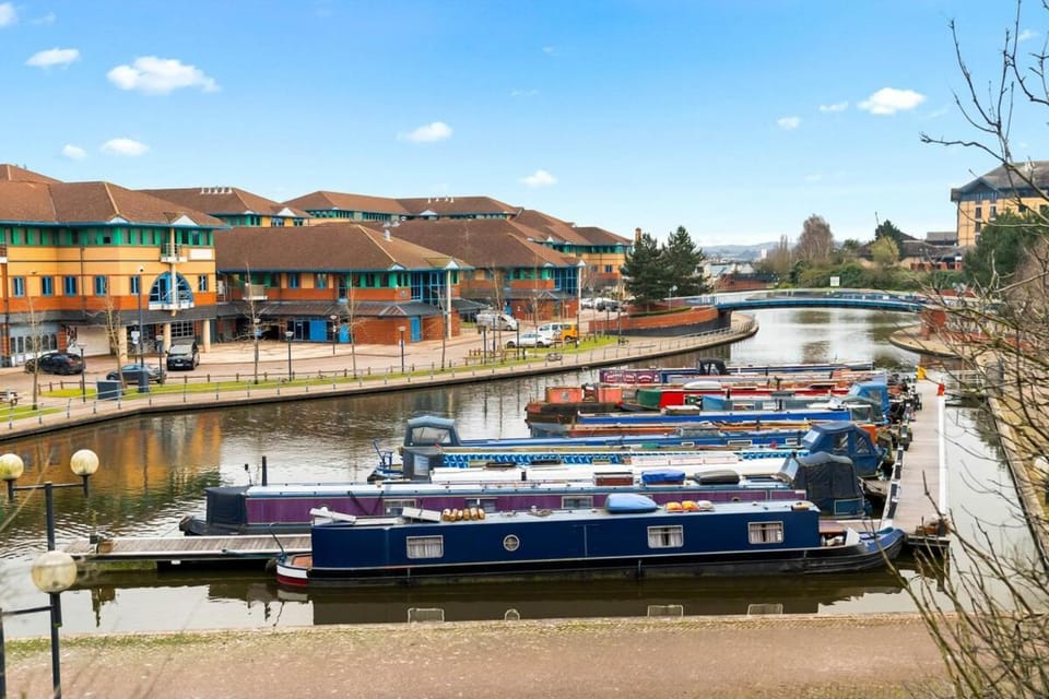 Peaceful cosy stay with FREE parking Apartment in Stourbridge