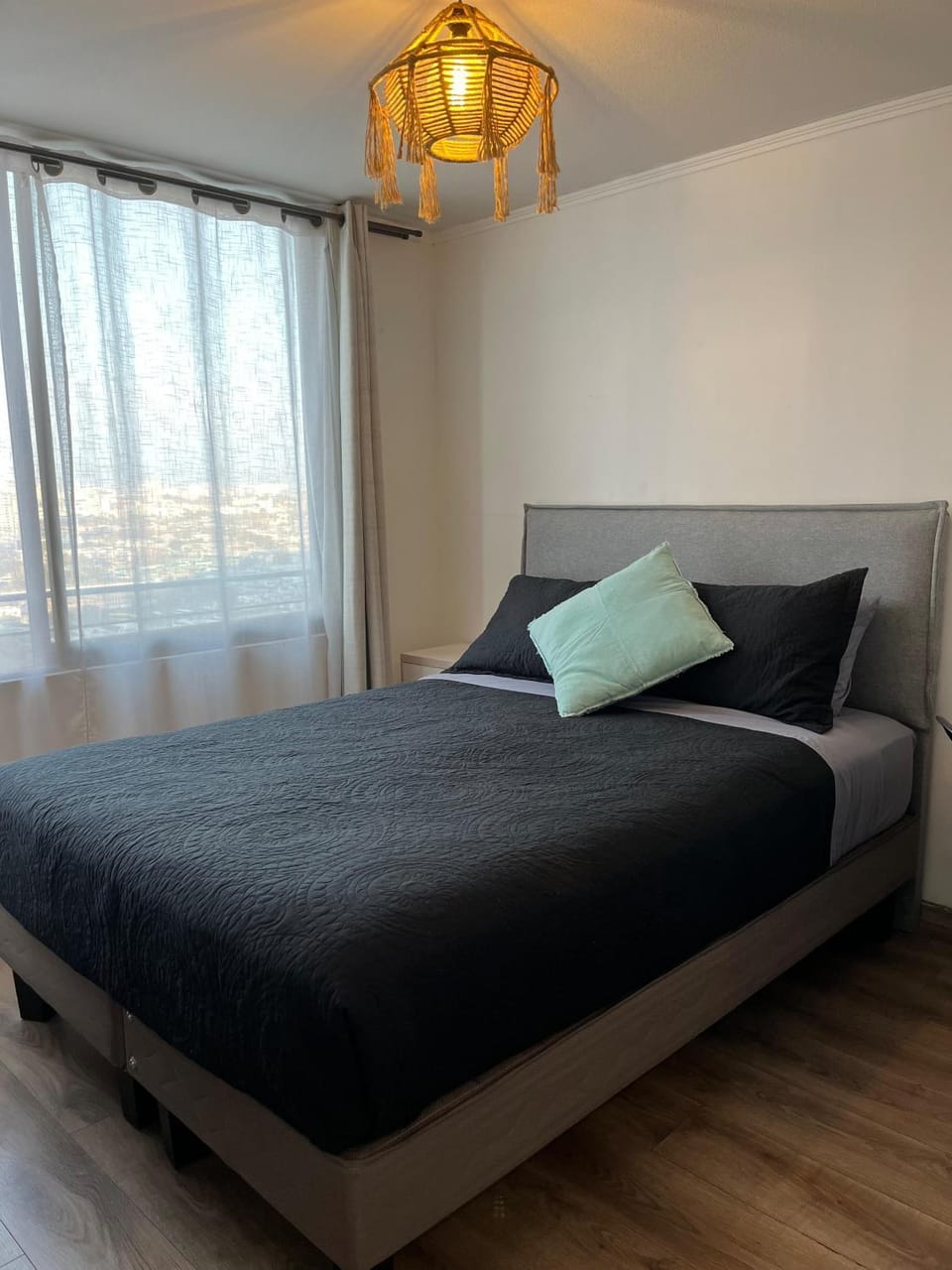 Photo of the whole room, Bedroom