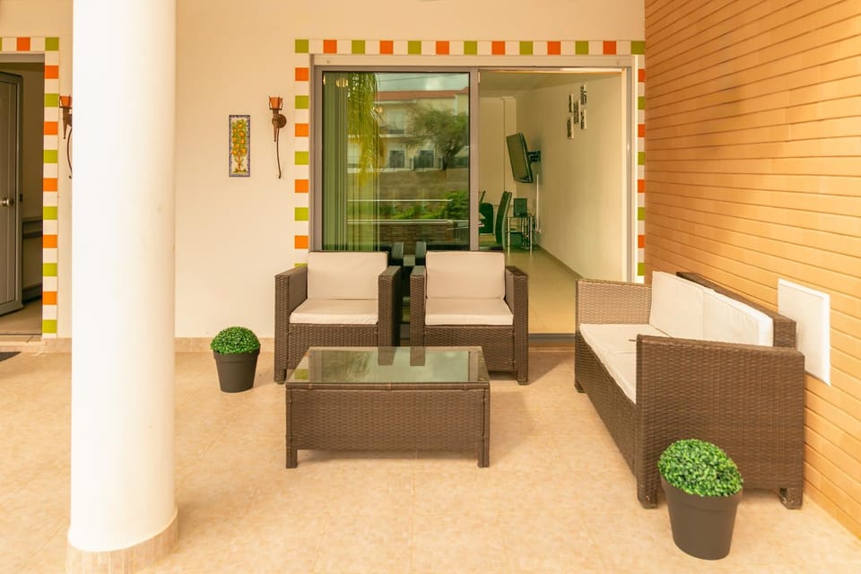 Seating area