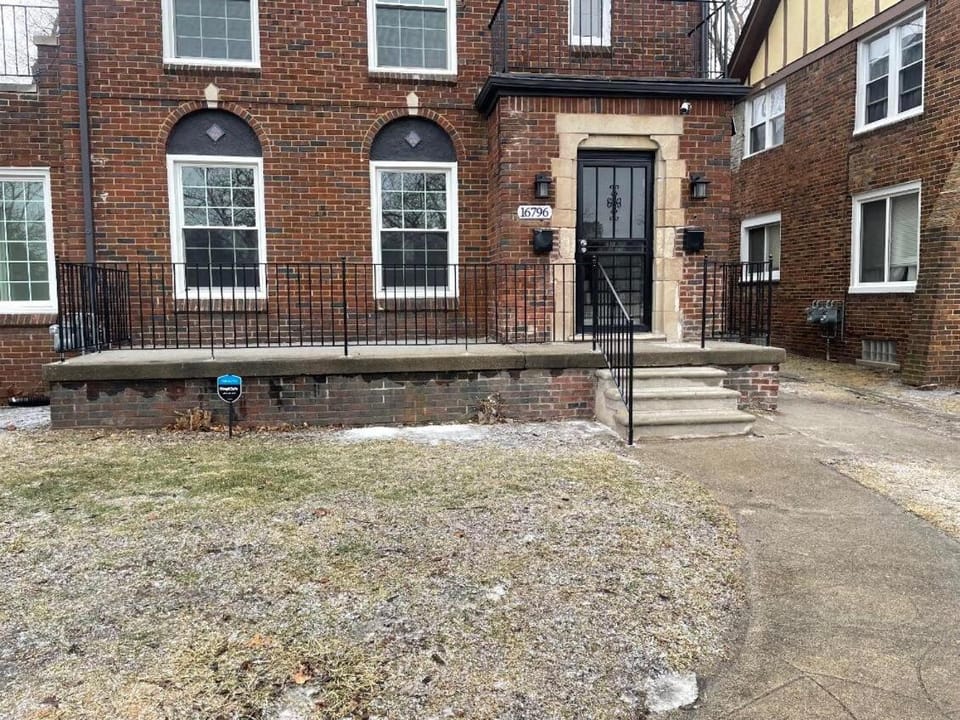 Eclectic Opulence Retreat Apartment in Detroit