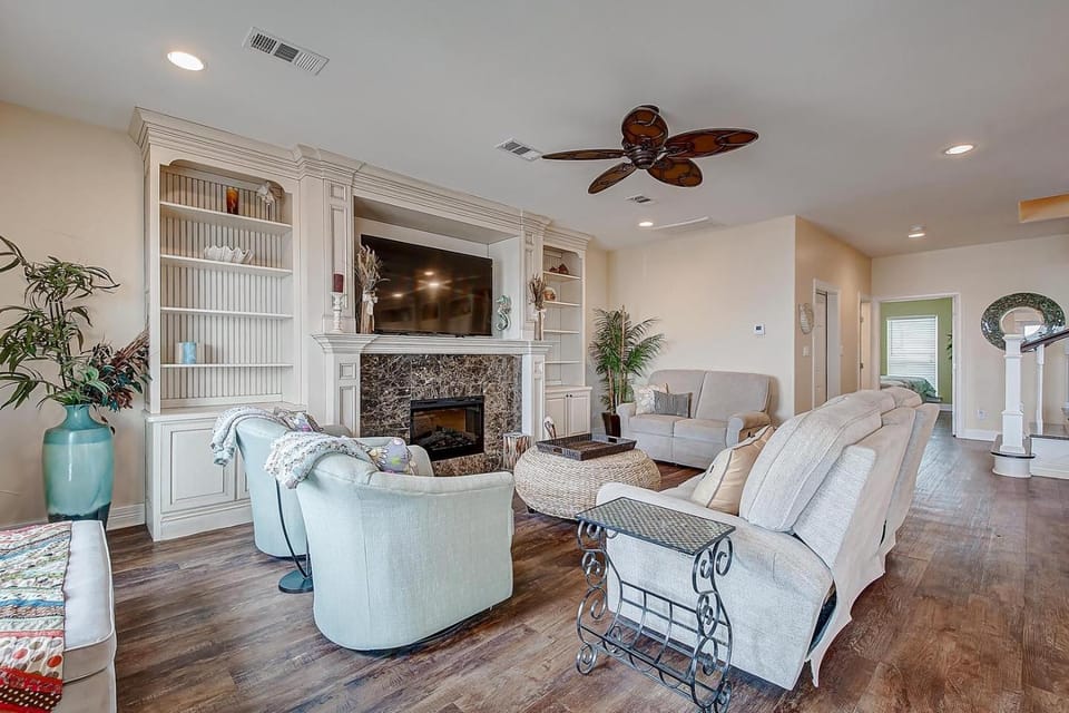 Sea Esta House in Crystal Beach