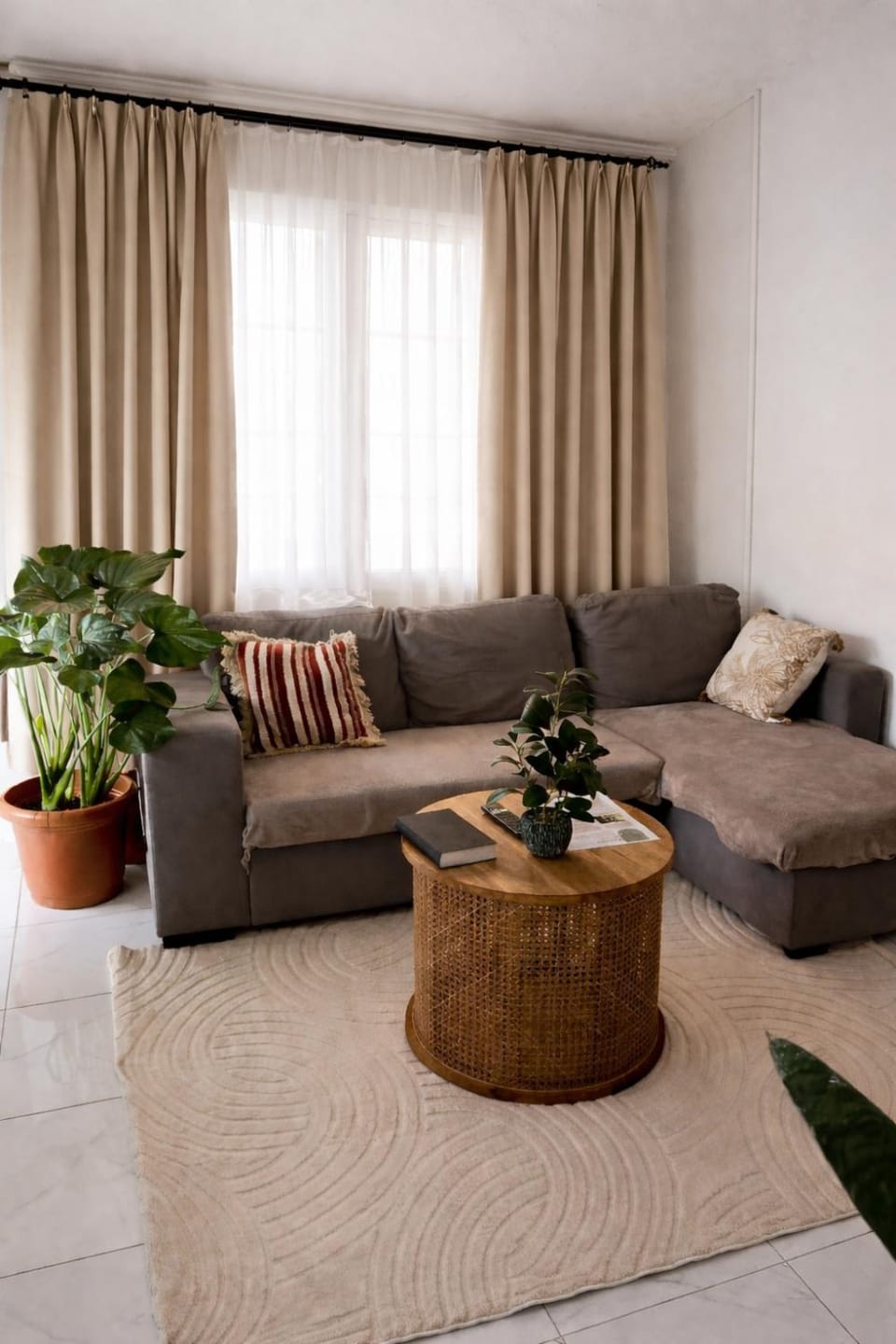 Residence Naim Apartment in Africa