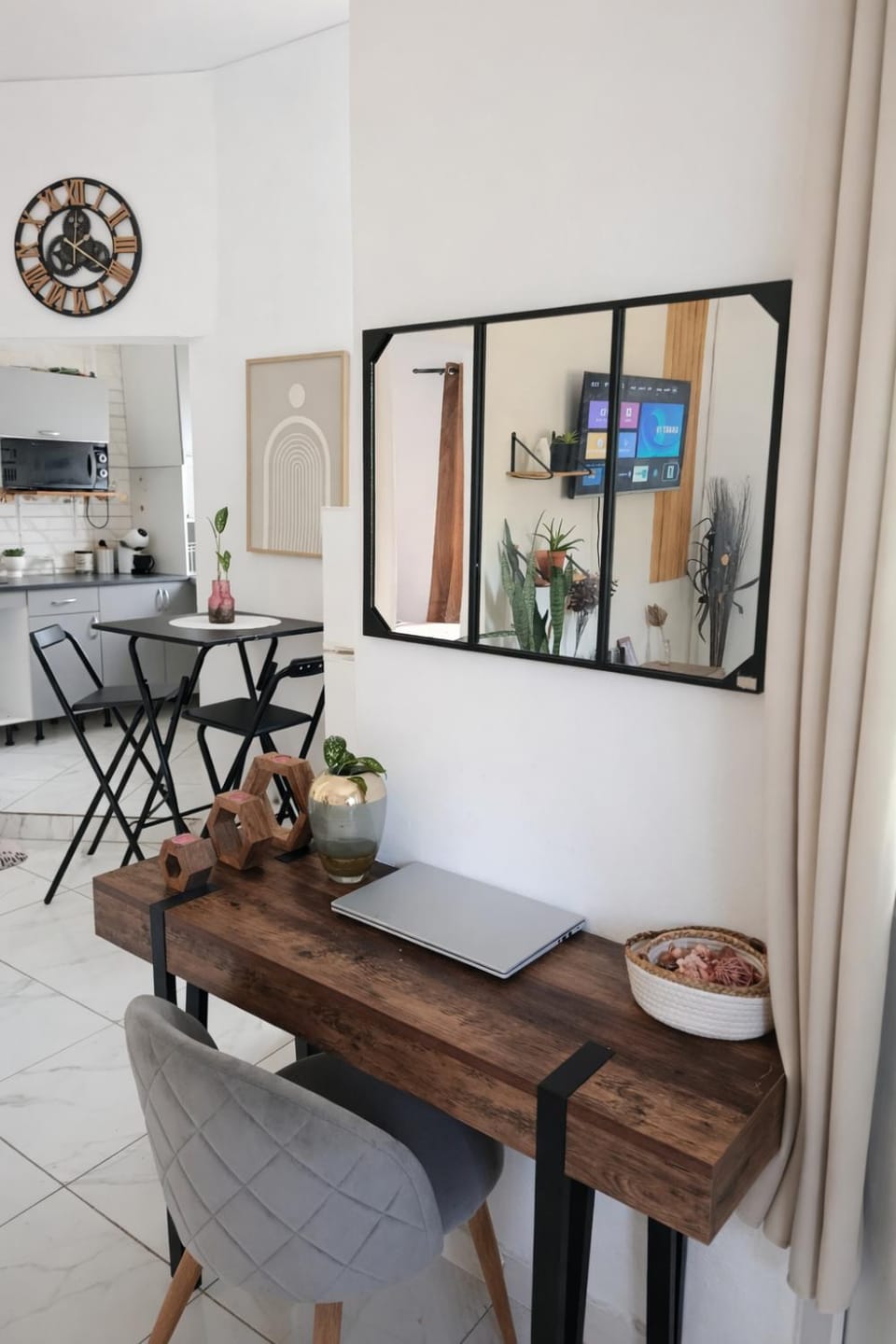 Residence Naim Apartment in Africa