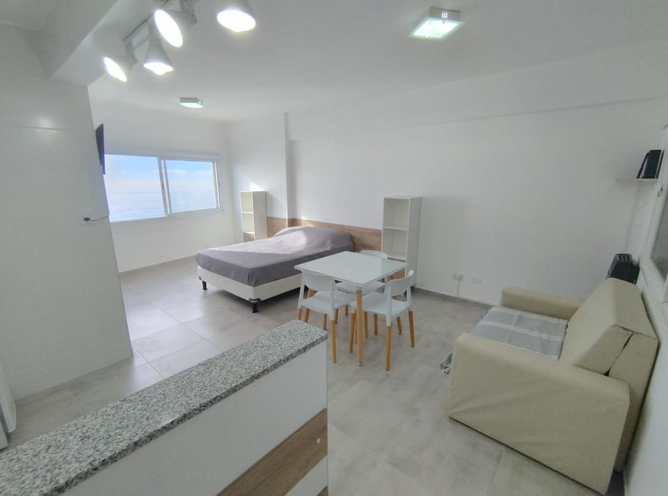 Living room, Photo of the whole room