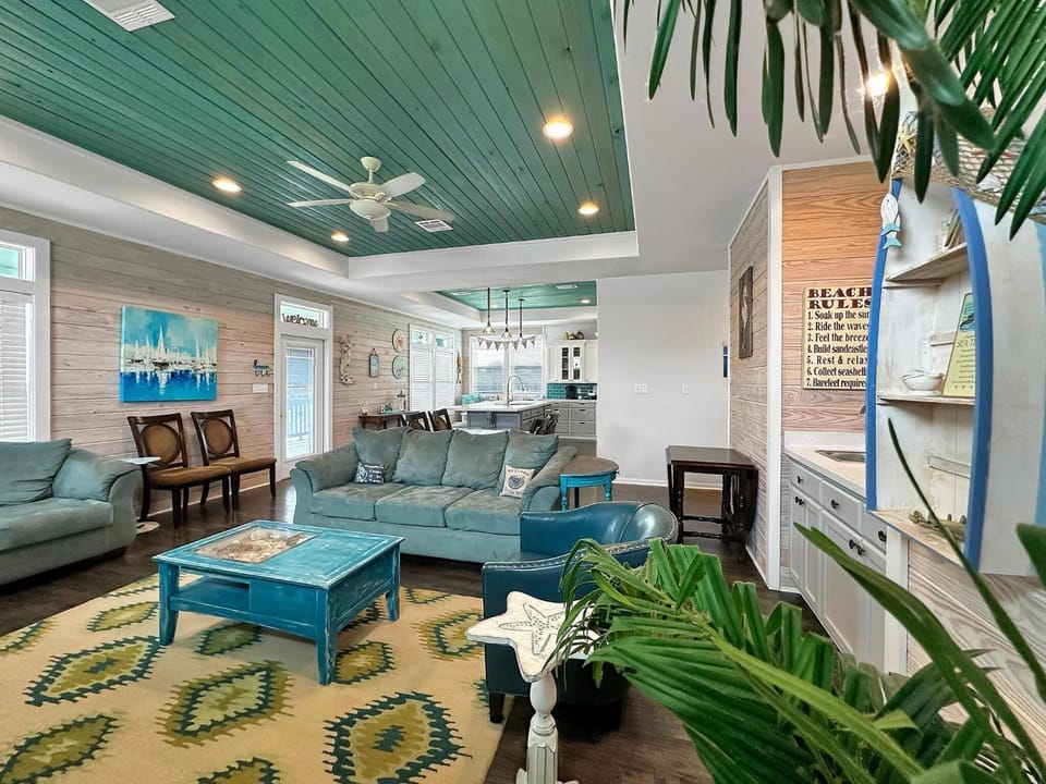 Turtle Beach House in Bolivar Peninsula