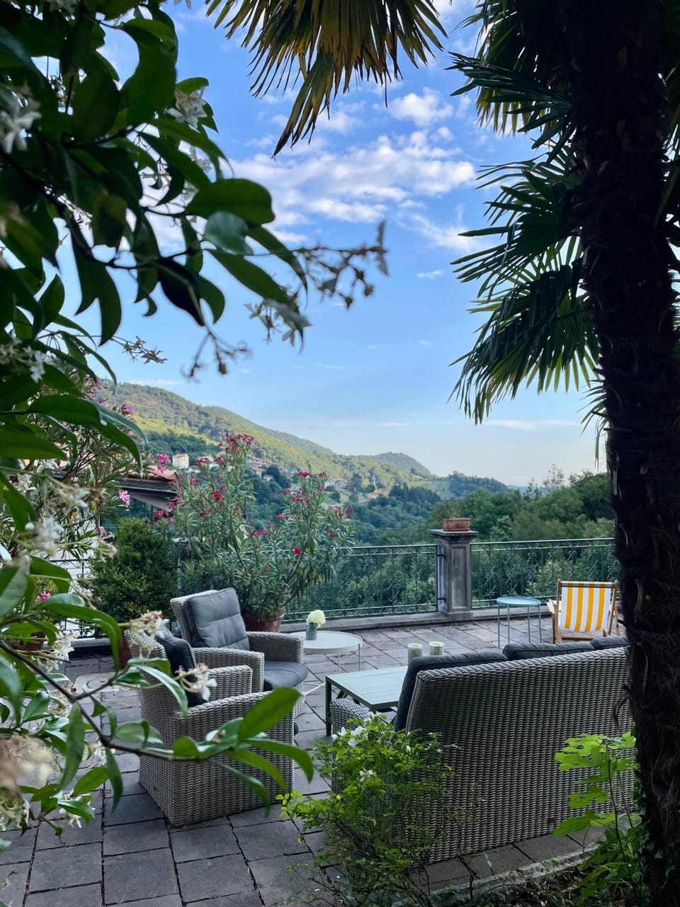 Villa Oleandro Bed and Breakfast in Canton of Ticino