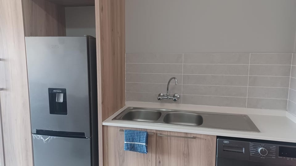 Generous Apartment at Waterfall Apartment in Sandton