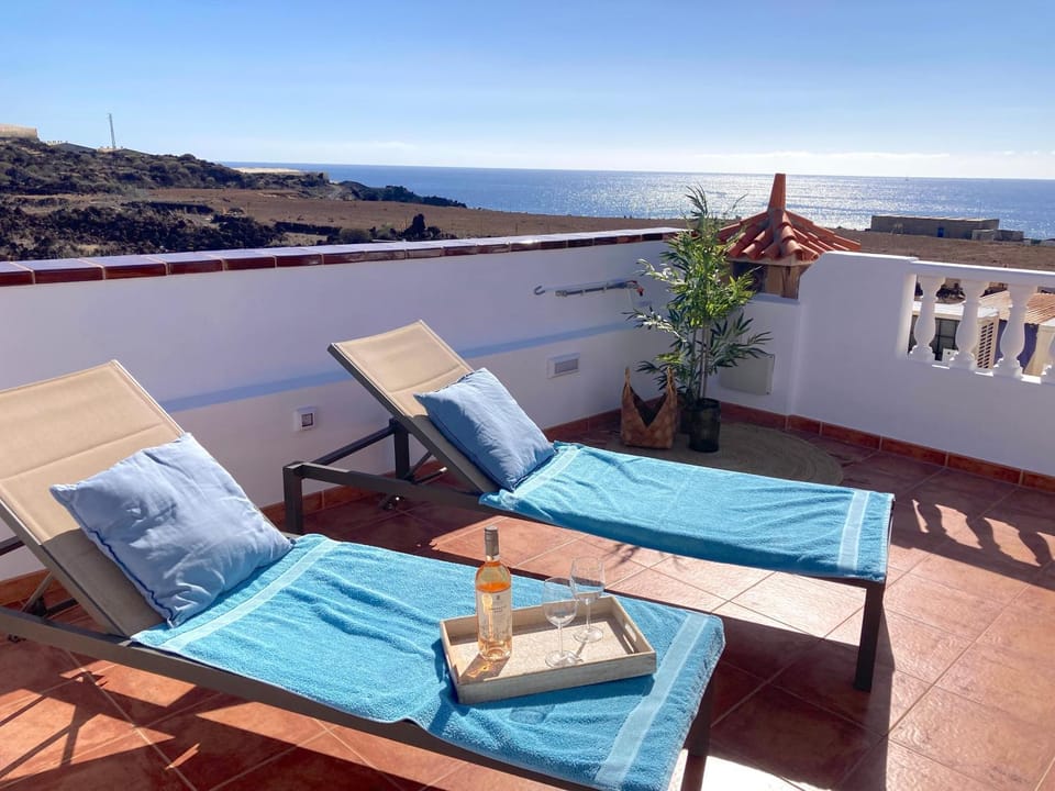 Balcony/Terrace, Sea view, sunbed