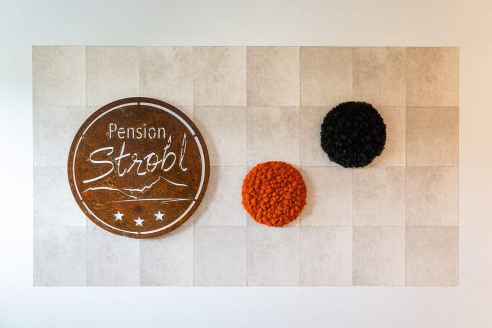 Pension Strobl Bed and Breakfast in Mondsee