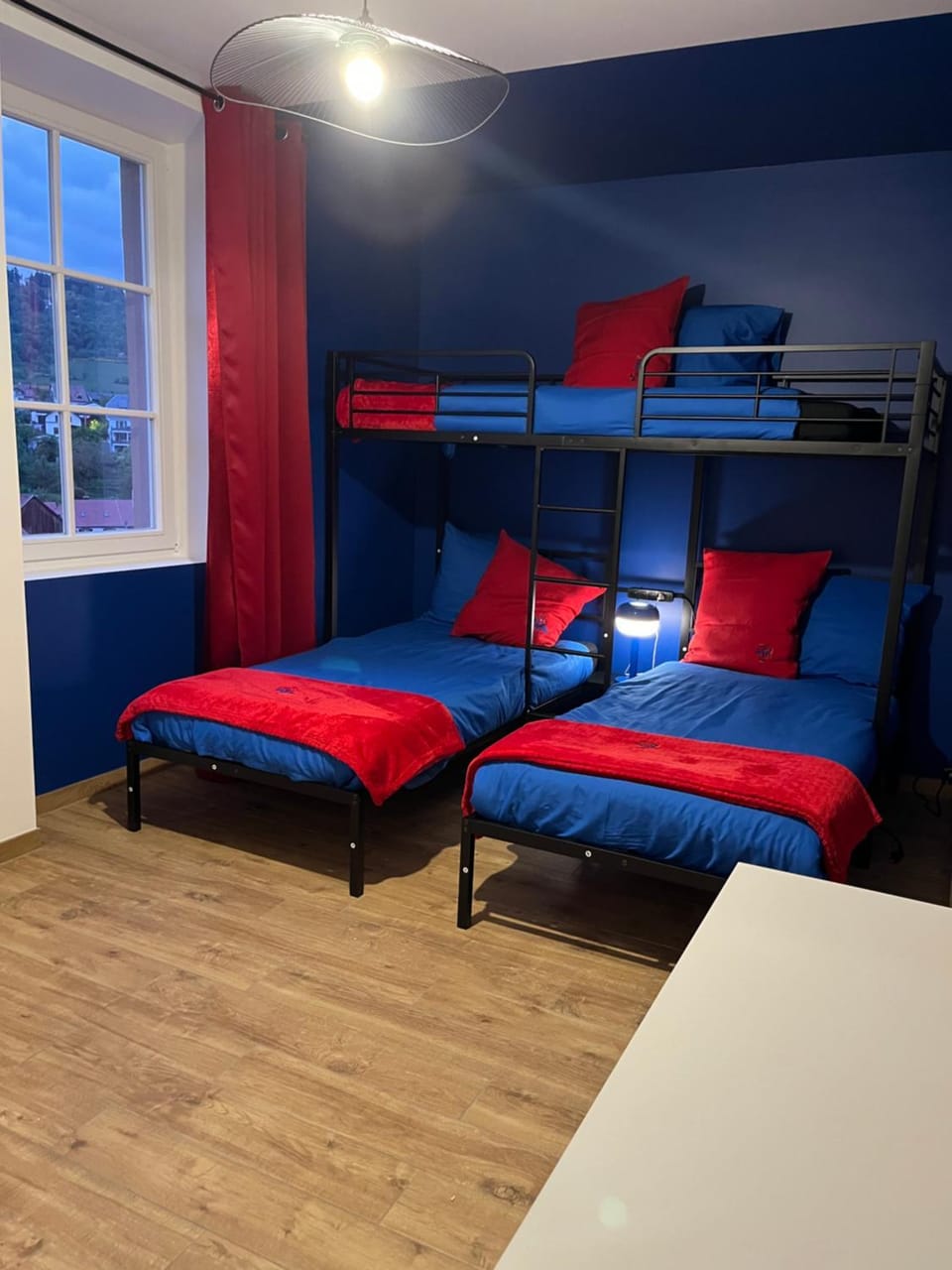 Photo of the whole room, Bedroom, bunk bed