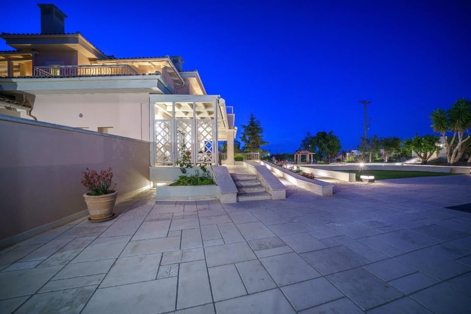 Property building, Night