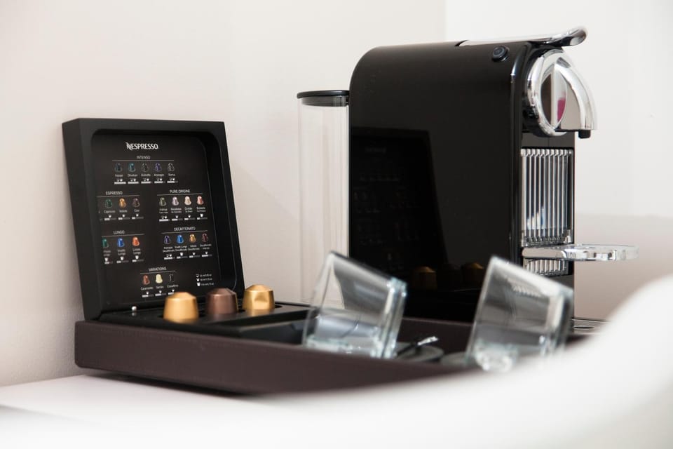 Coffee/tea facilities, Other