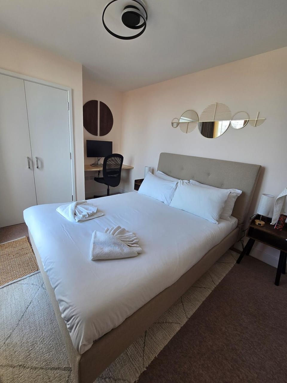 Bed, Bedroom, towels, wardrobe