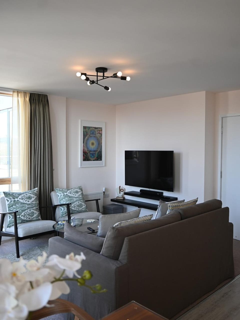 TV and multimedia, Living room