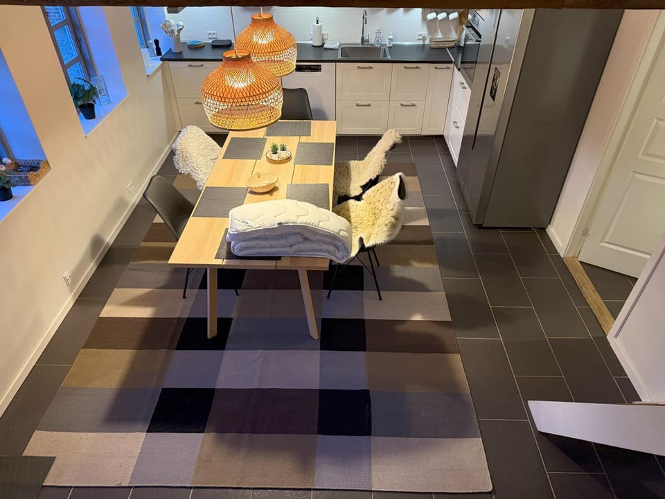 Kitchen or kitchenette, kitchen