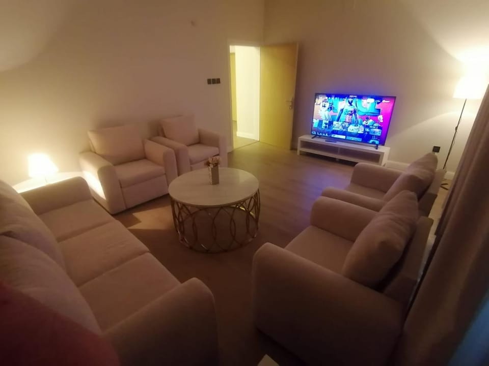 TV and multimedia, Seating area