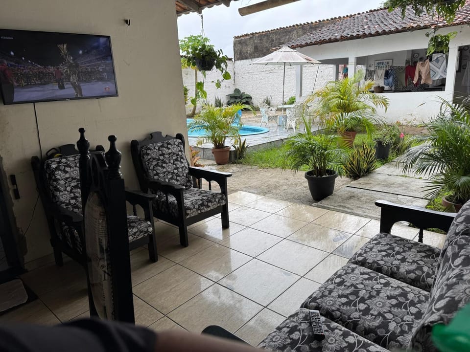 Dekaze House in State of Goiás