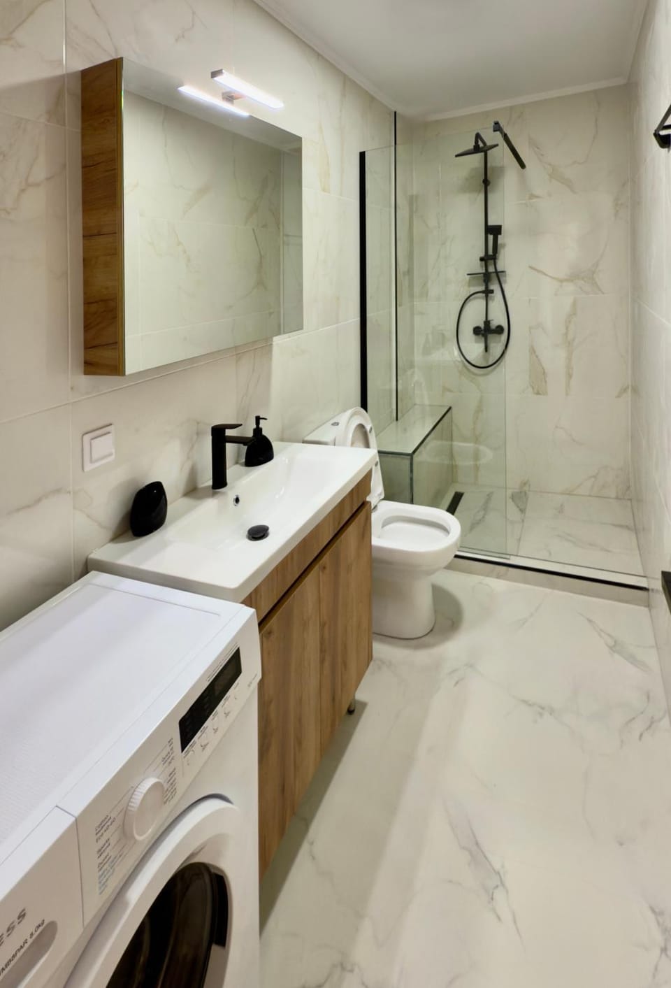 GK Luxury Suites Apartment in Alexandroupoli
