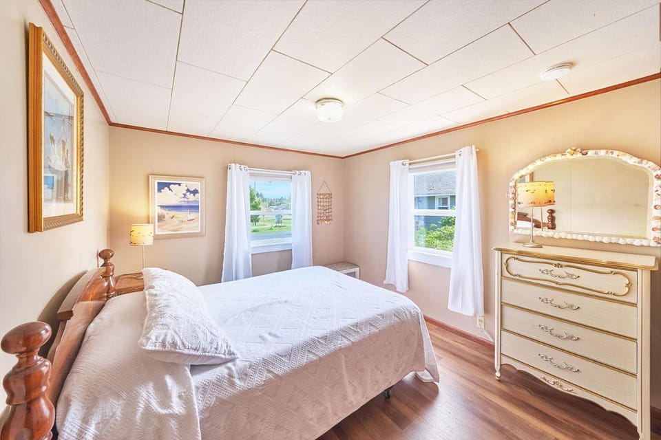 Anchorage Cottages #5 House in Long Beach