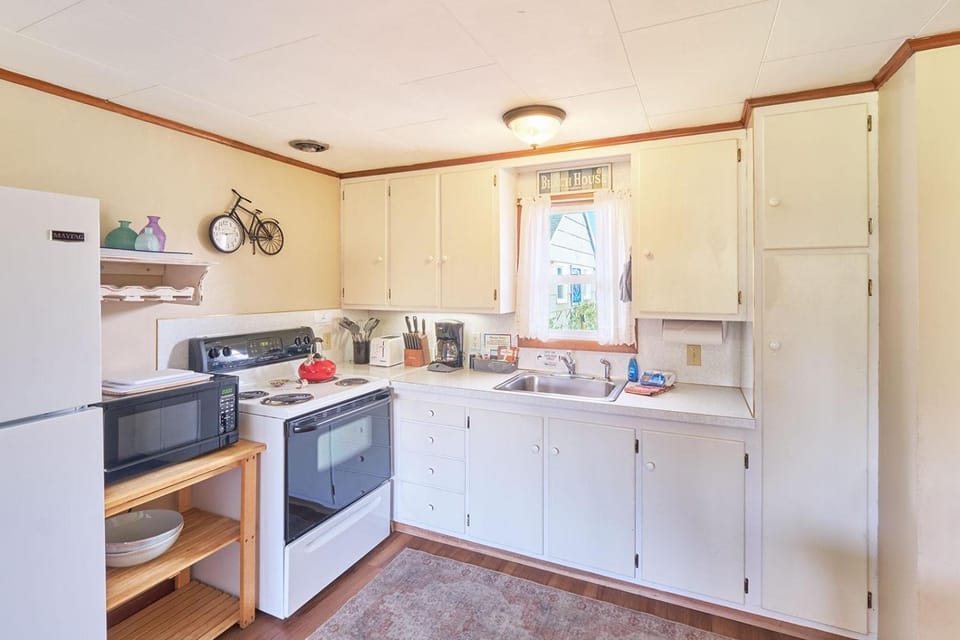 Anchorage Cottages #8 House in Long Beach