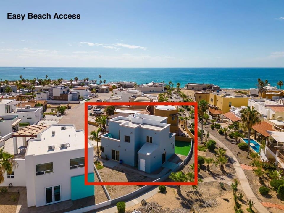 Perfect Beach Home with Style on Sandy Beach House in Rocky Point