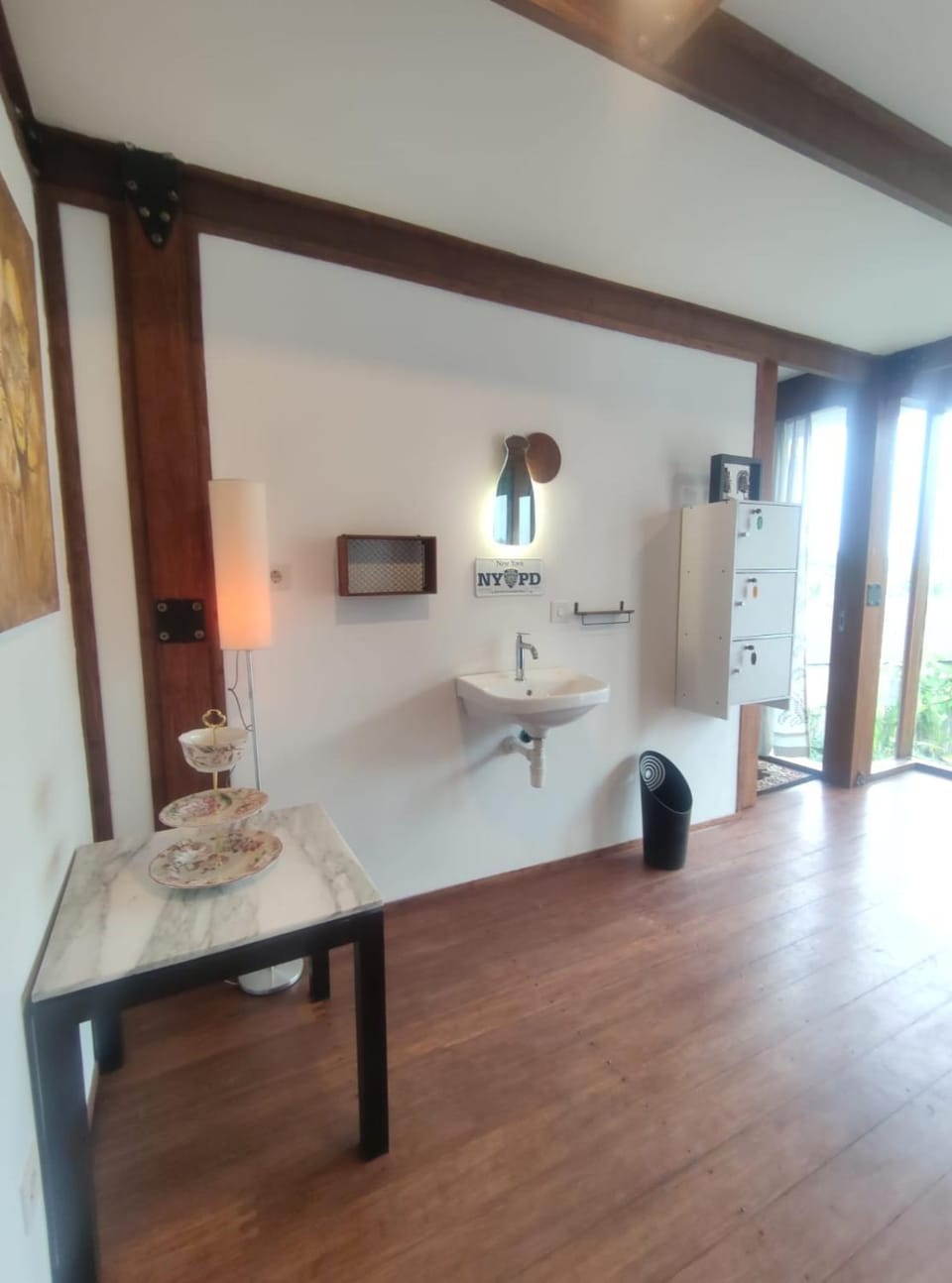 Communal lounge/ TV room