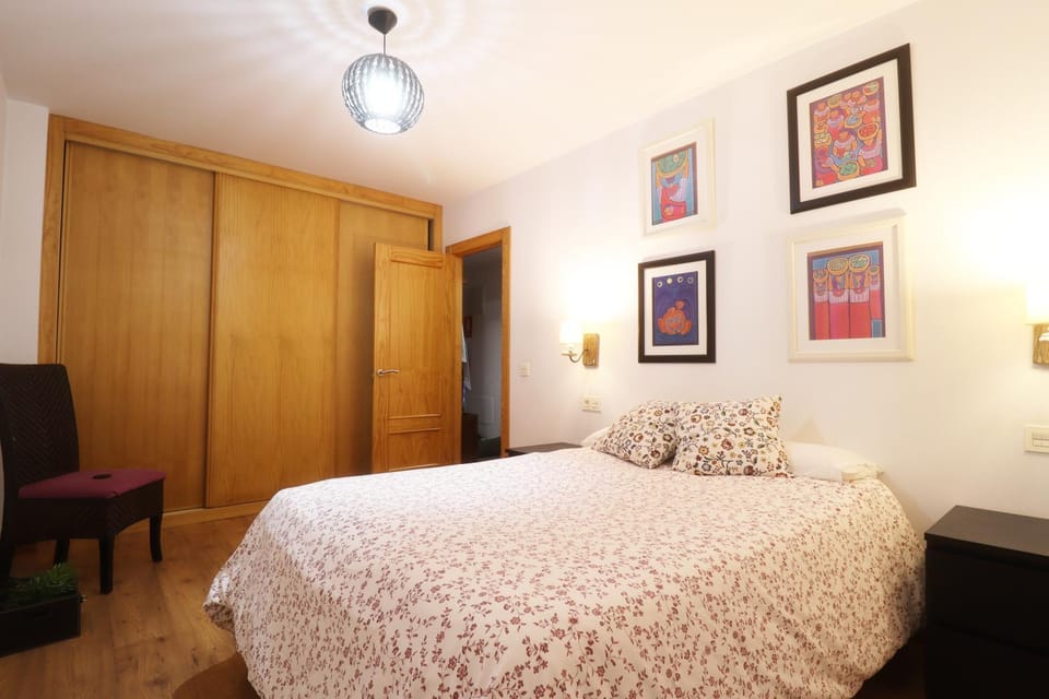 Bed, Bedroom, wardrobe