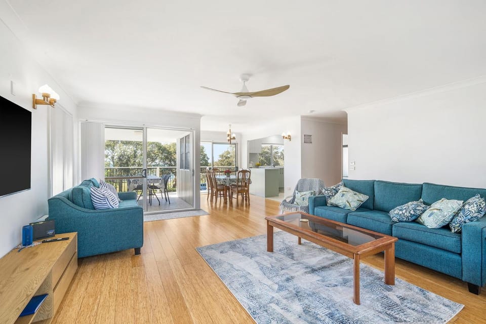 17 Jordan Avenue Apartment in Bonny Hills
