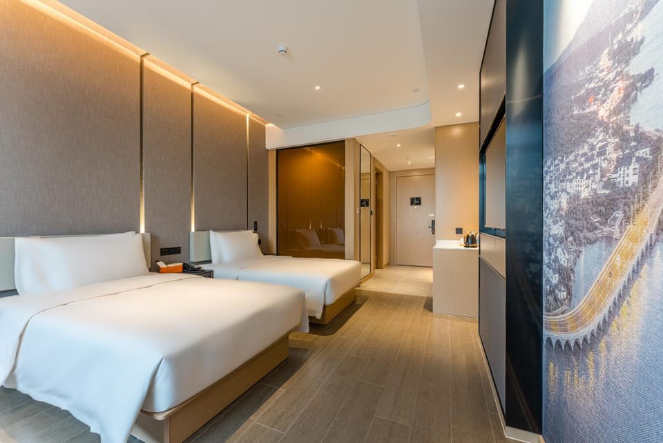 Atour Hotel Suzhou University Town Yuexi Subway Station Hotel in Suzhou