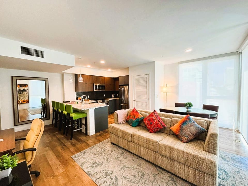 Kitchen or kitchenette, Living room, Dining area