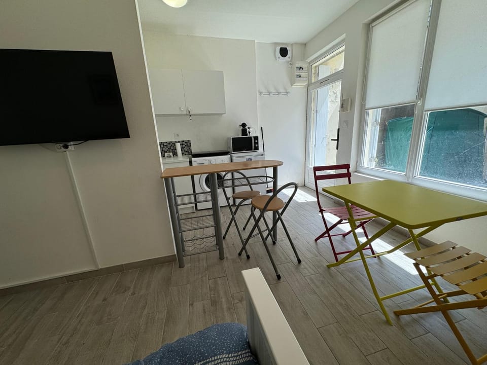 Studio 2 pers, accès direct plage Les Sables-d'Olonne Apartment in Les Sables-d'Olonne