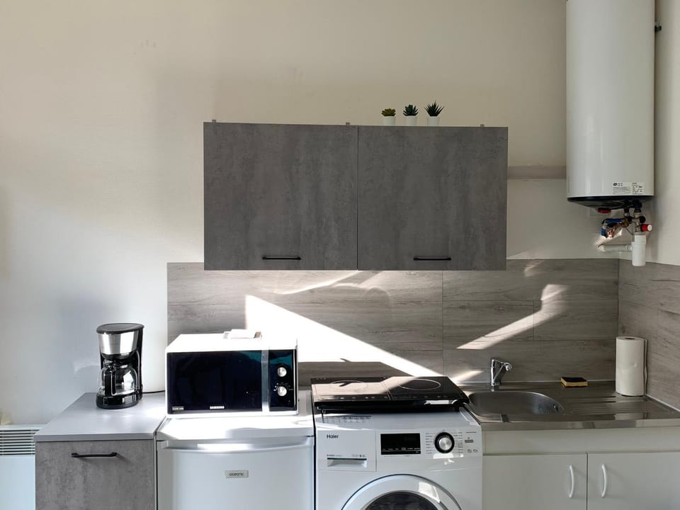 Studio 2 personnes accès direct plage Apartment in Les Sables-d'Olonne