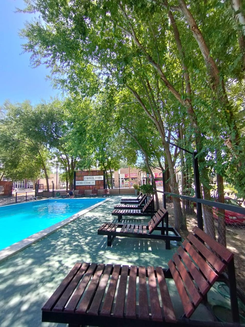 Swimming pool, sunbed