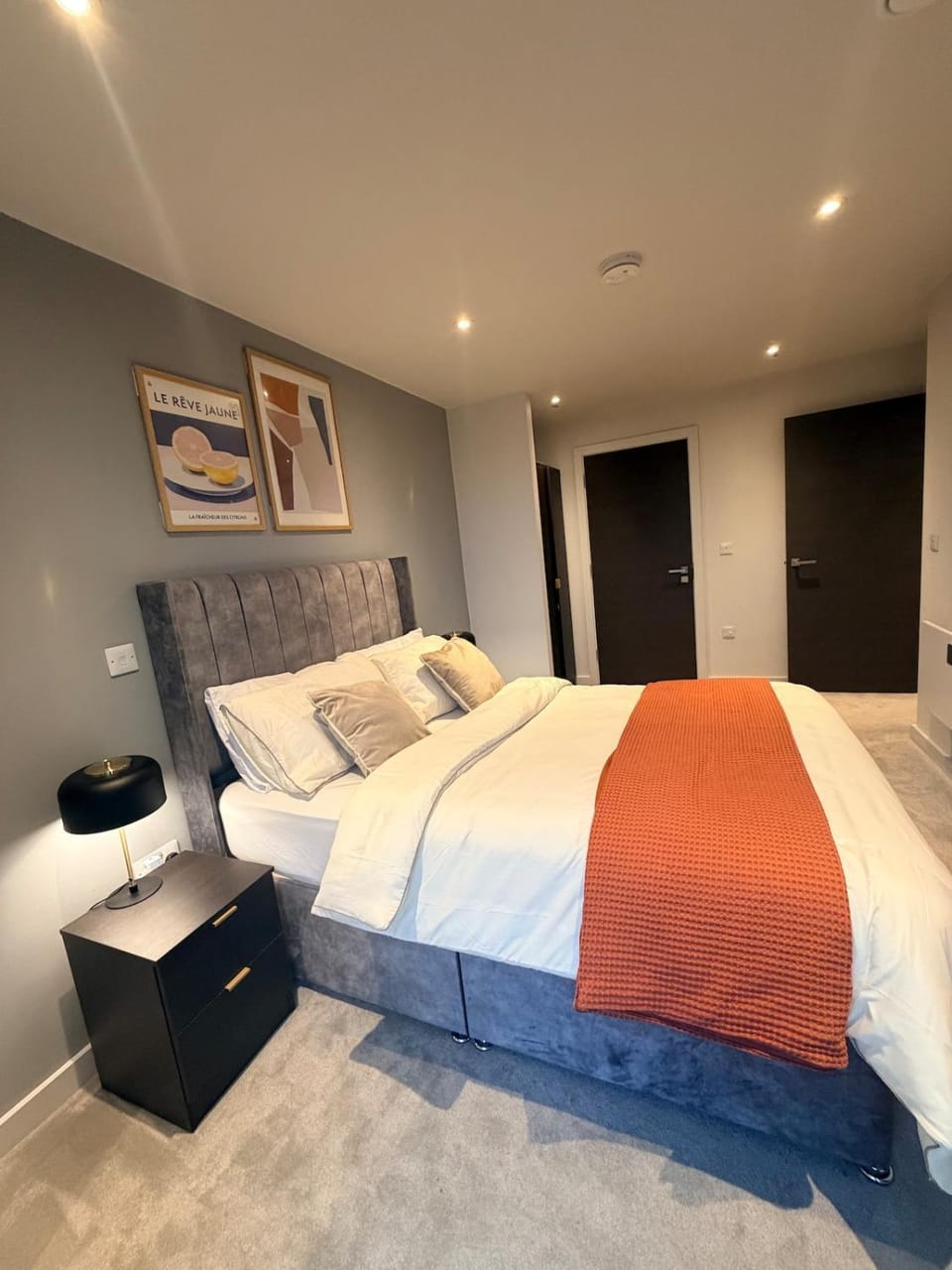 Simple haven Bed and Breakfast in Salford