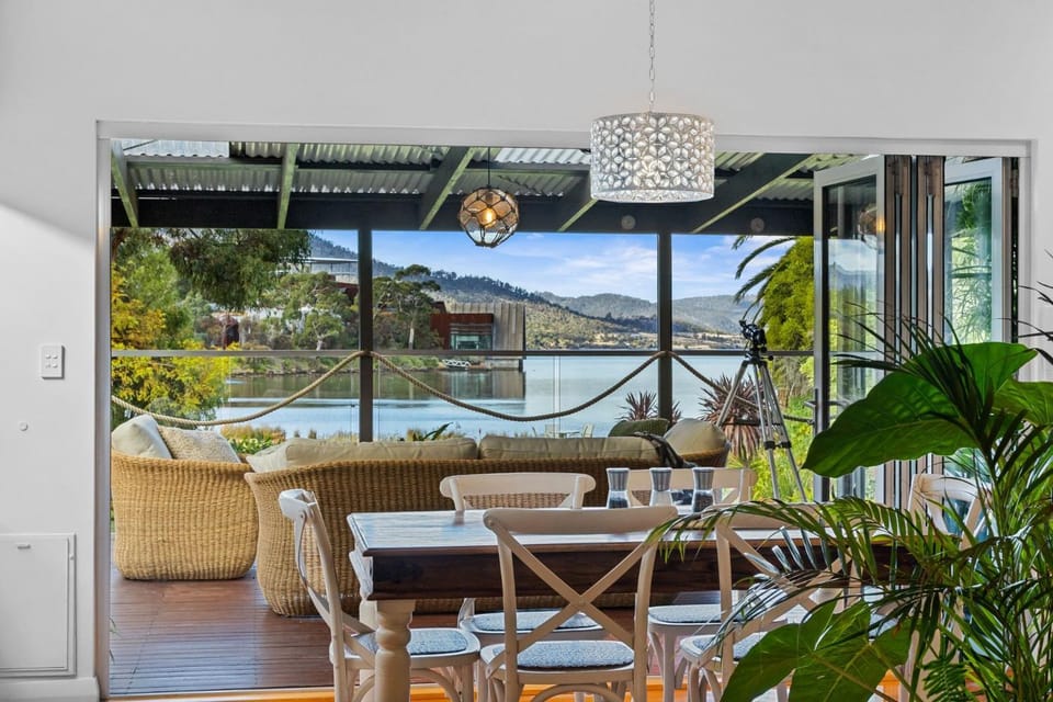 Day, Garden, View (from property/room), Balcony/Terrace, Seating area, Dining area, Garden view