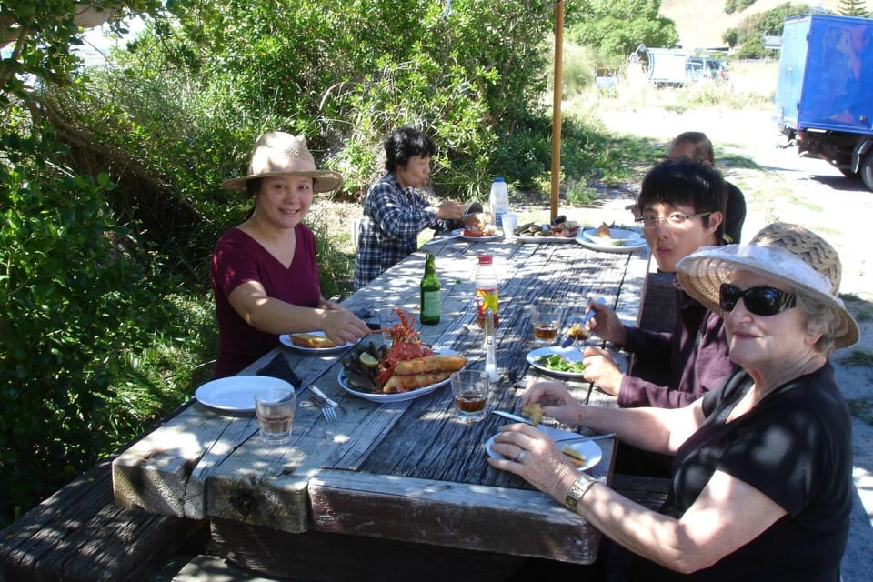 Nearby landmark, Restaurant/places to eat, Natural landscape, Beach, Food