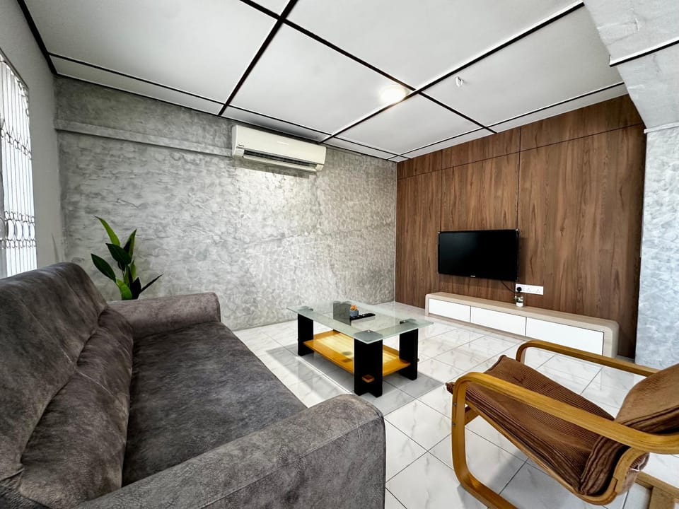 Molek Vacation Home House in George Town