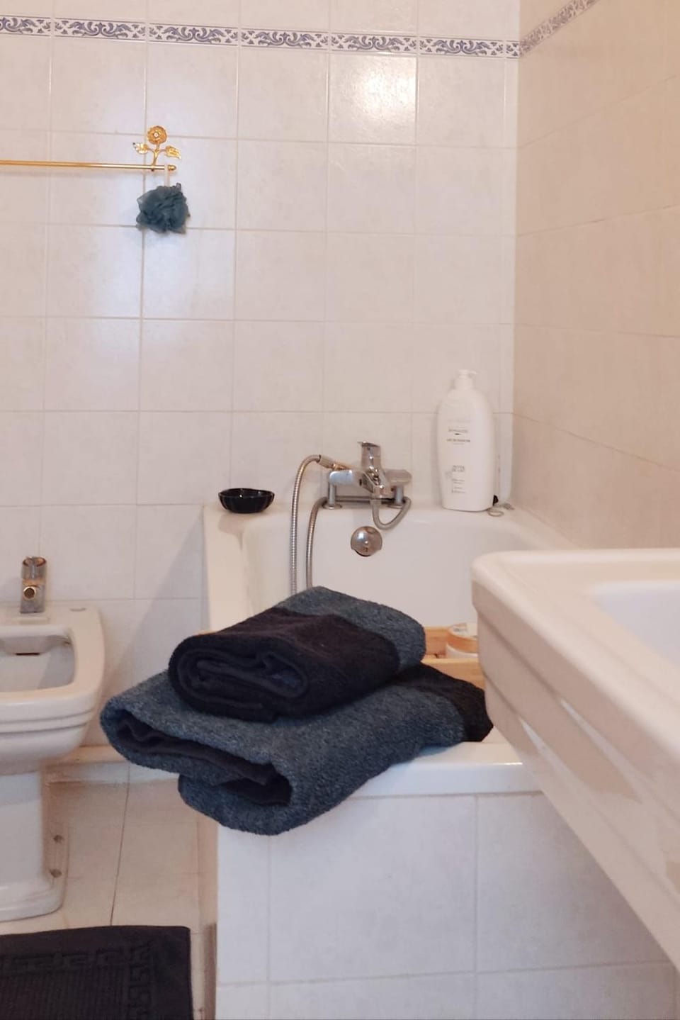 Bathroom, Bath